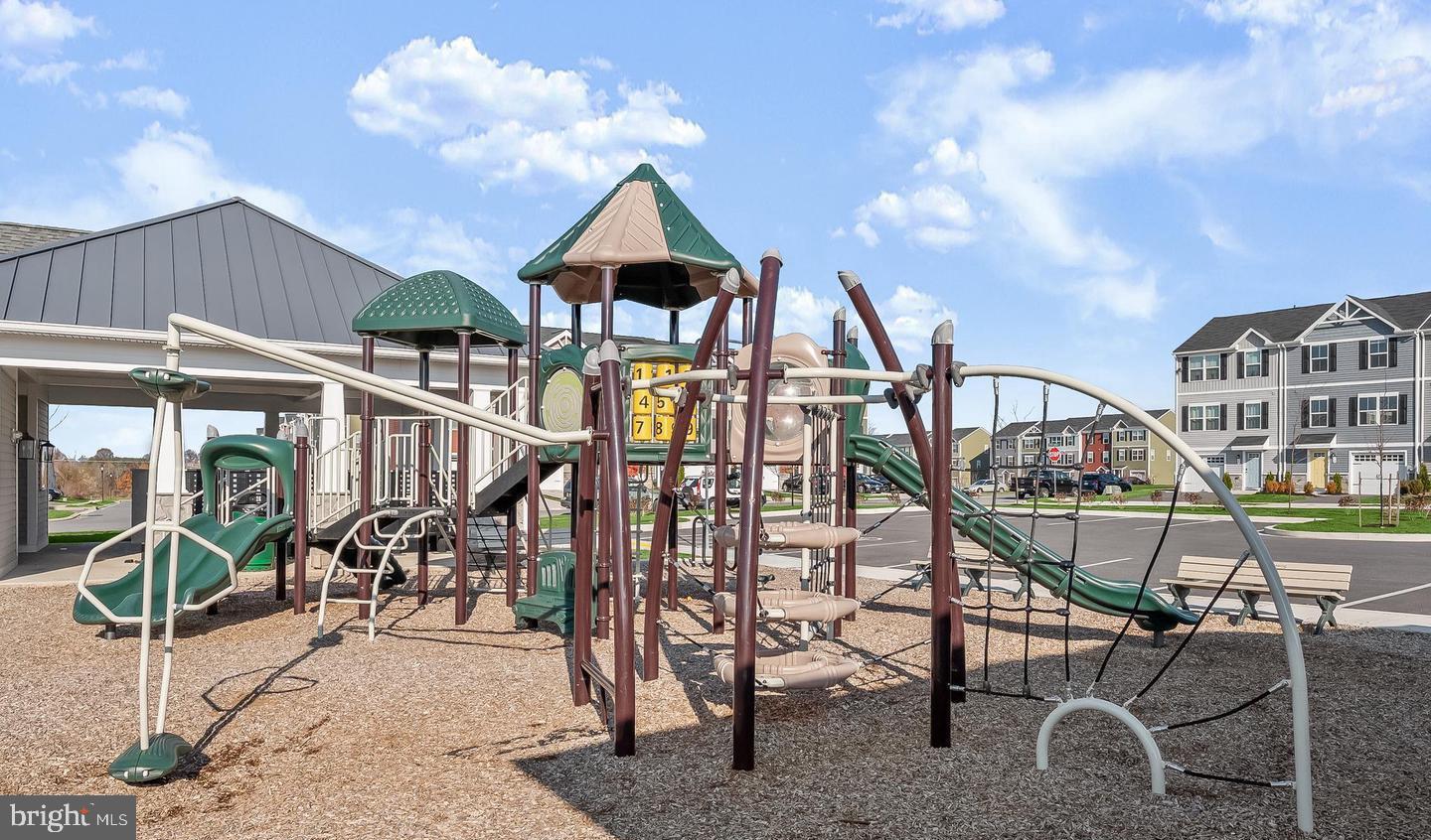 MEADE'S CROSSING - Residential