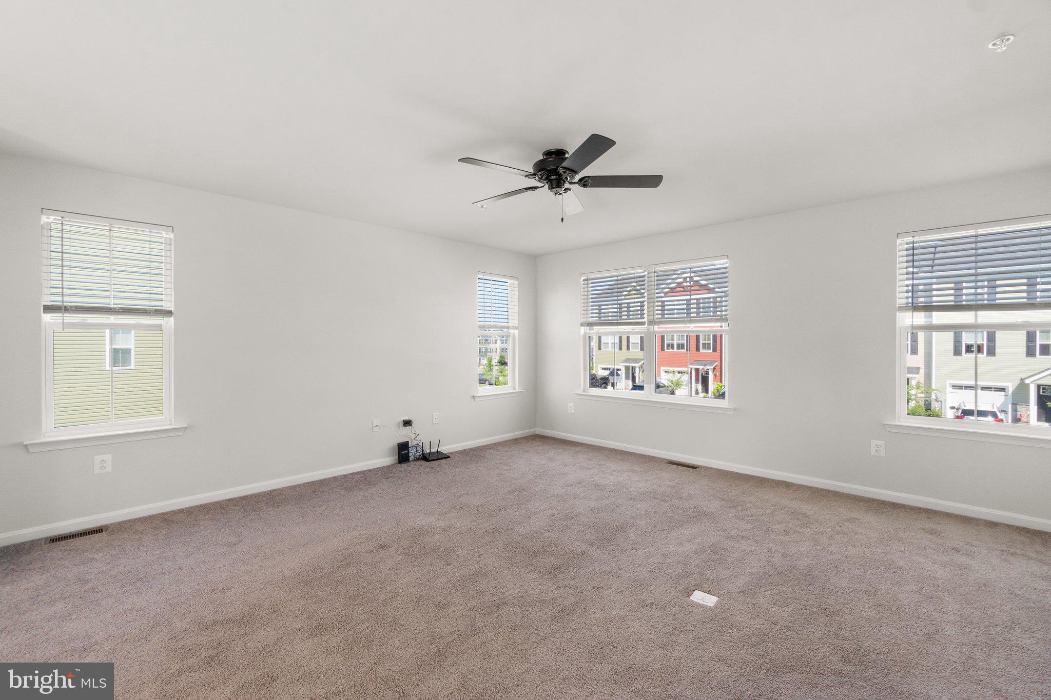 MEADE'S CROSSING - Residential