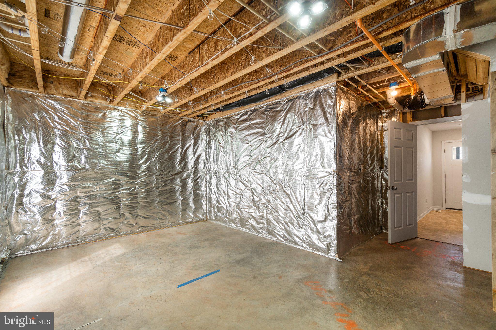 MEADE'S CROSSING - Residential