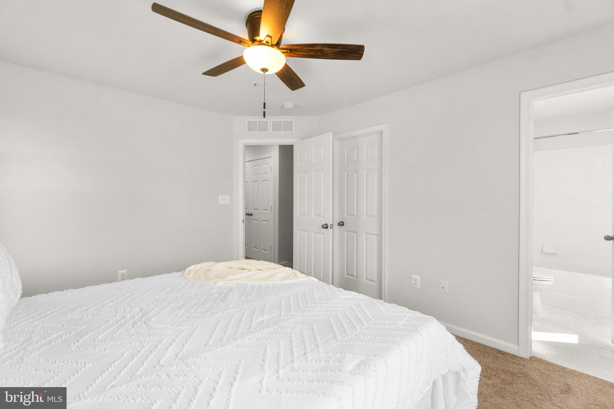 MEADE'S CROSSING - Residential