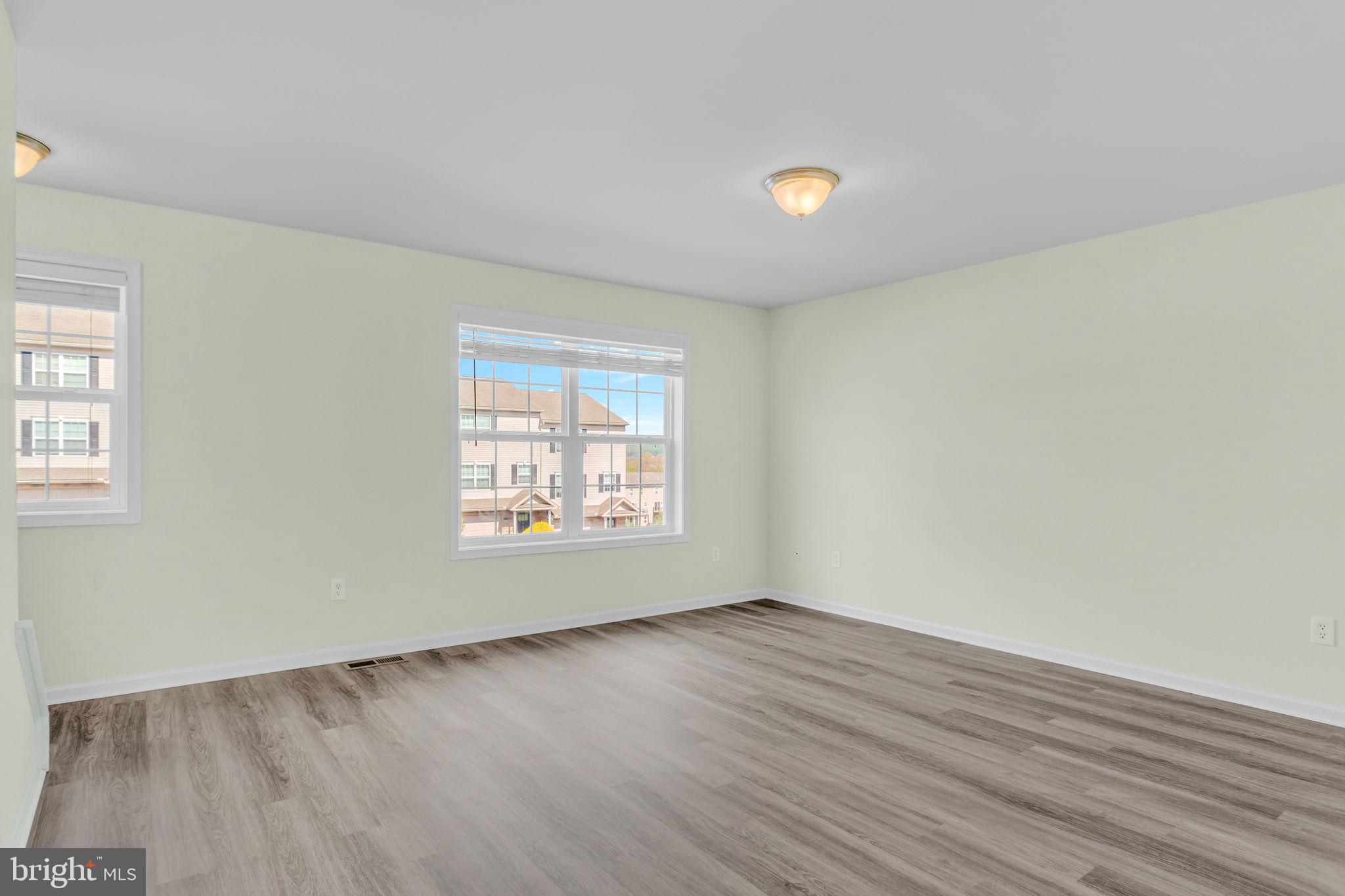 THE WOODLANDS - Residential