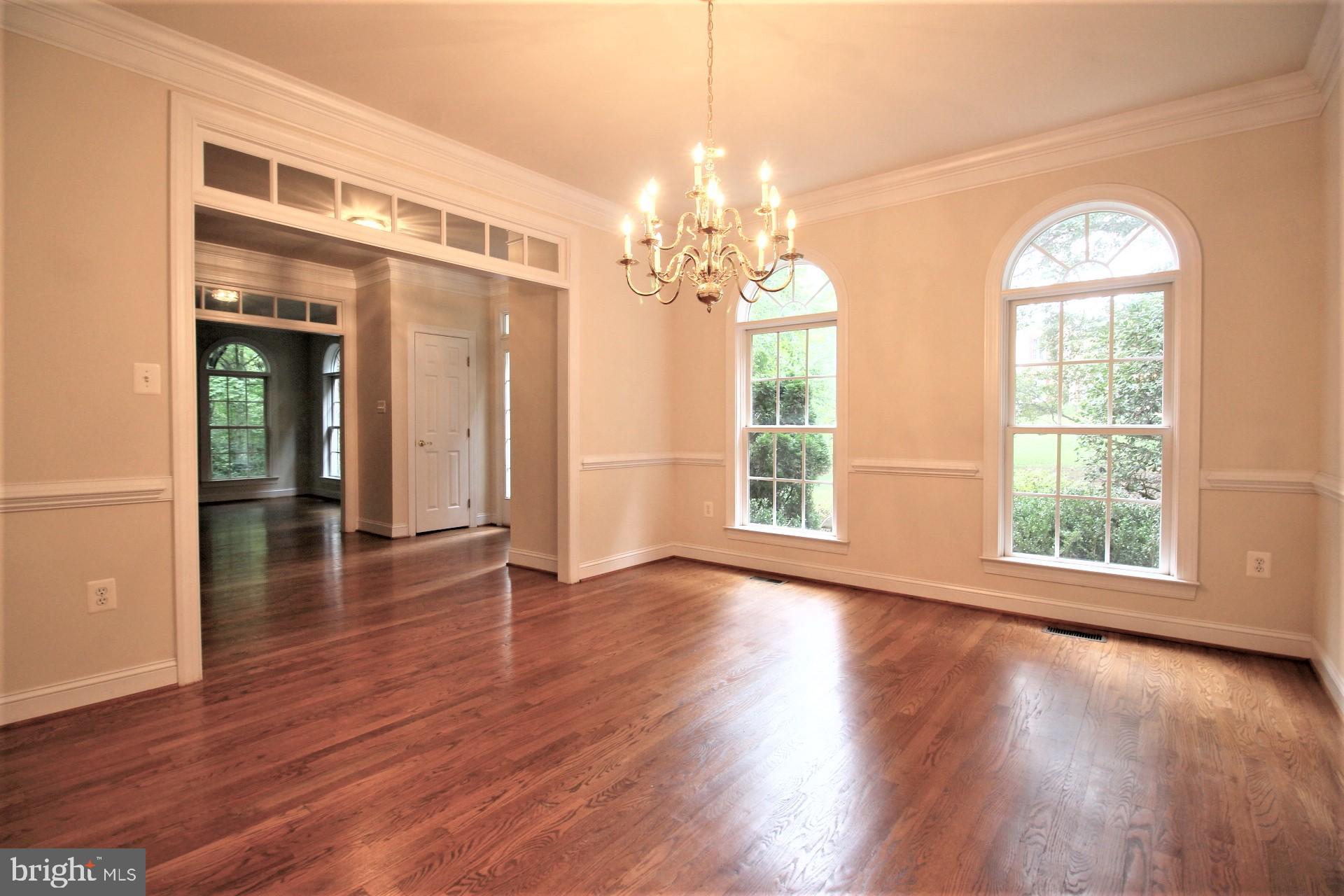 ASHLEY SQUARE - Residential Lease