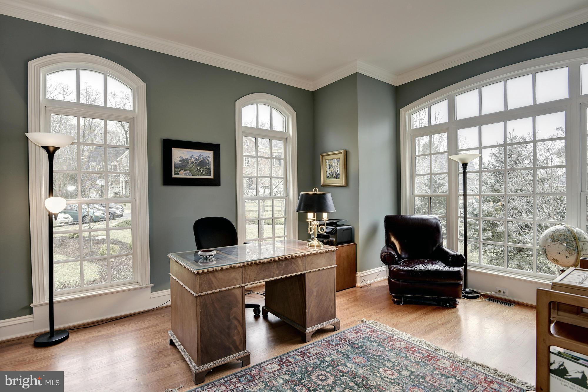 BRADLEY HILLS GROVE - Residential