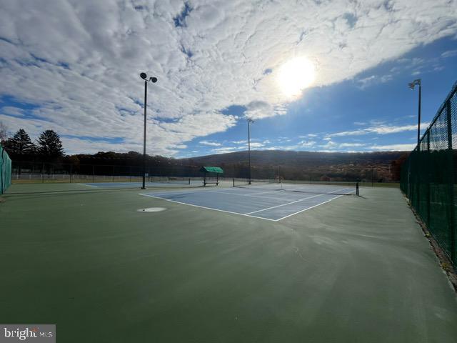 EAGLE ROCK RESORT - Residential