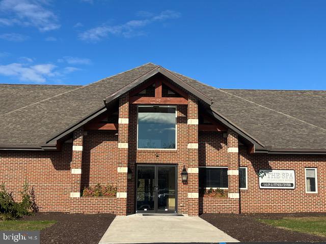 EAGLE ROCK RESORT - Residential