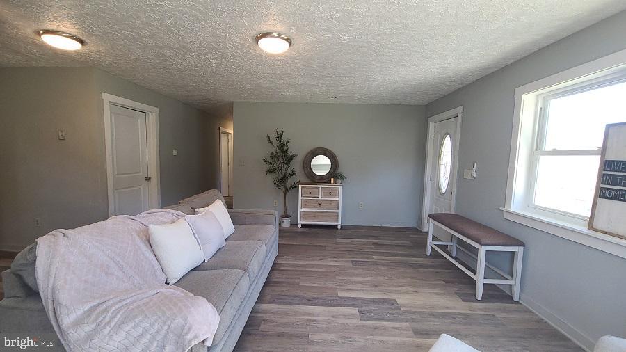 SOUTH FORK CROSSING - Residential