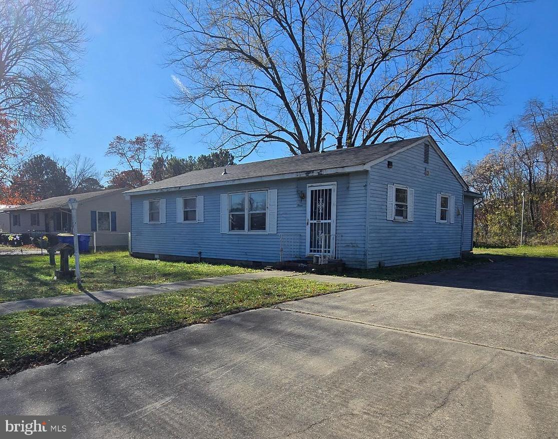 24780 NICHOLS STREET