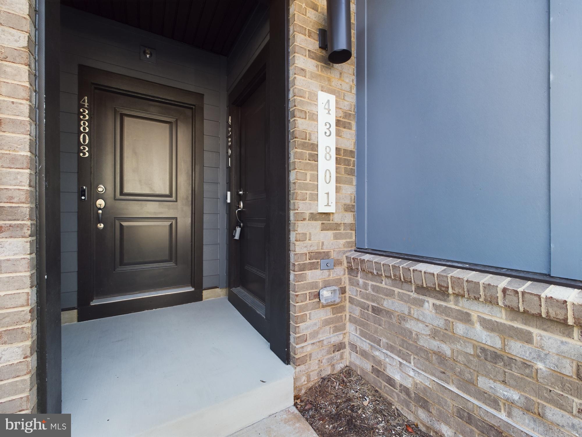 ASHBURN STATION - Residential Lease