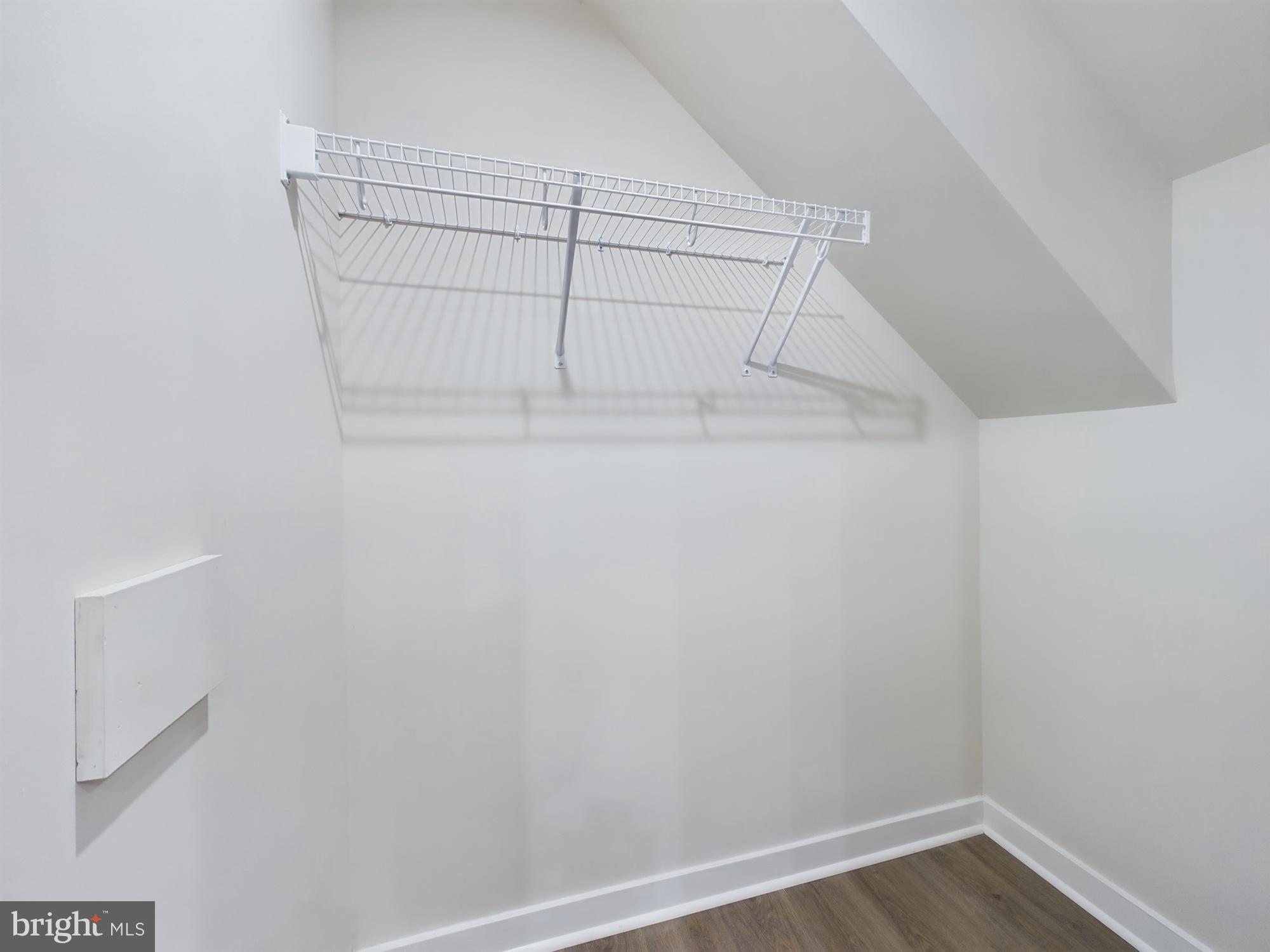 ASHBURN STATION - Residential Lease