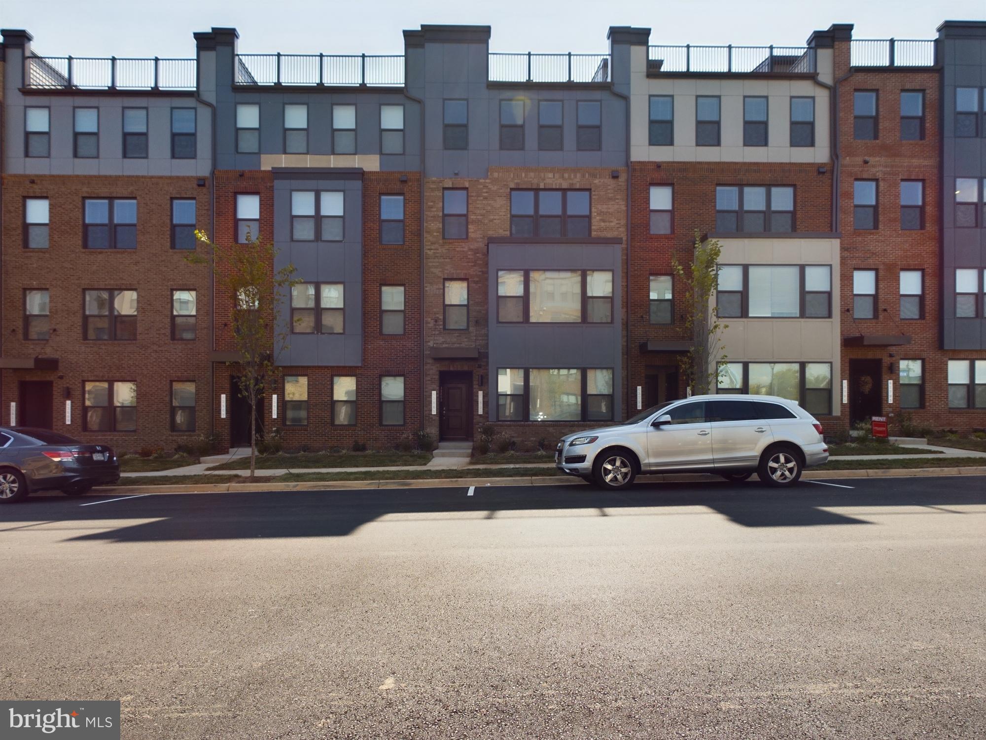 ASHBURN STATION - Residential Lease