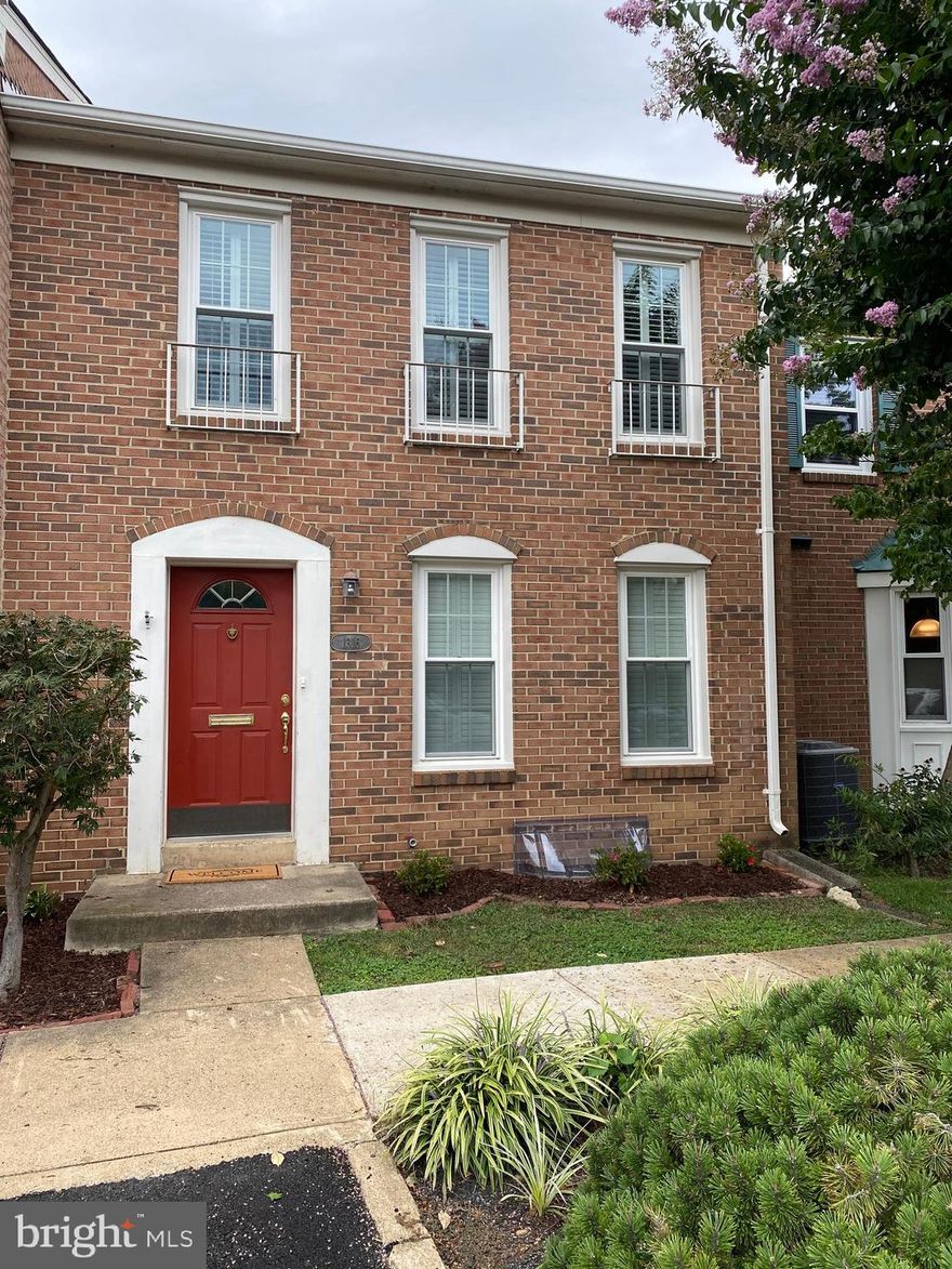 Welcome home to this beautiful 3 level townhome in North Old Town! This home has so much to offer with wood floors throughout,  loads of natural sunlight, wood shutters on all windows, updated windows to keep your heating and cooling bills down, brand new stainless steel kitchen appliances, updated bathrooms, dining room and a separate breakfast room, 3 wonderfully sized bedrooms on upper level, finished basement with a recreation room, laundry room and bonus room, 2 parking spaces and french doors to enjoy the fenced in private patio.   All of this plus an incredible location right off George Washington Parkway, 1.1 mile to Braddock Rd Metro, just over 5 miles to The Pentagon, 2  miles to Reagan National Airport, close to DC and all Old Town has to offer! Shopping, dining, bike trails, Potomac River.