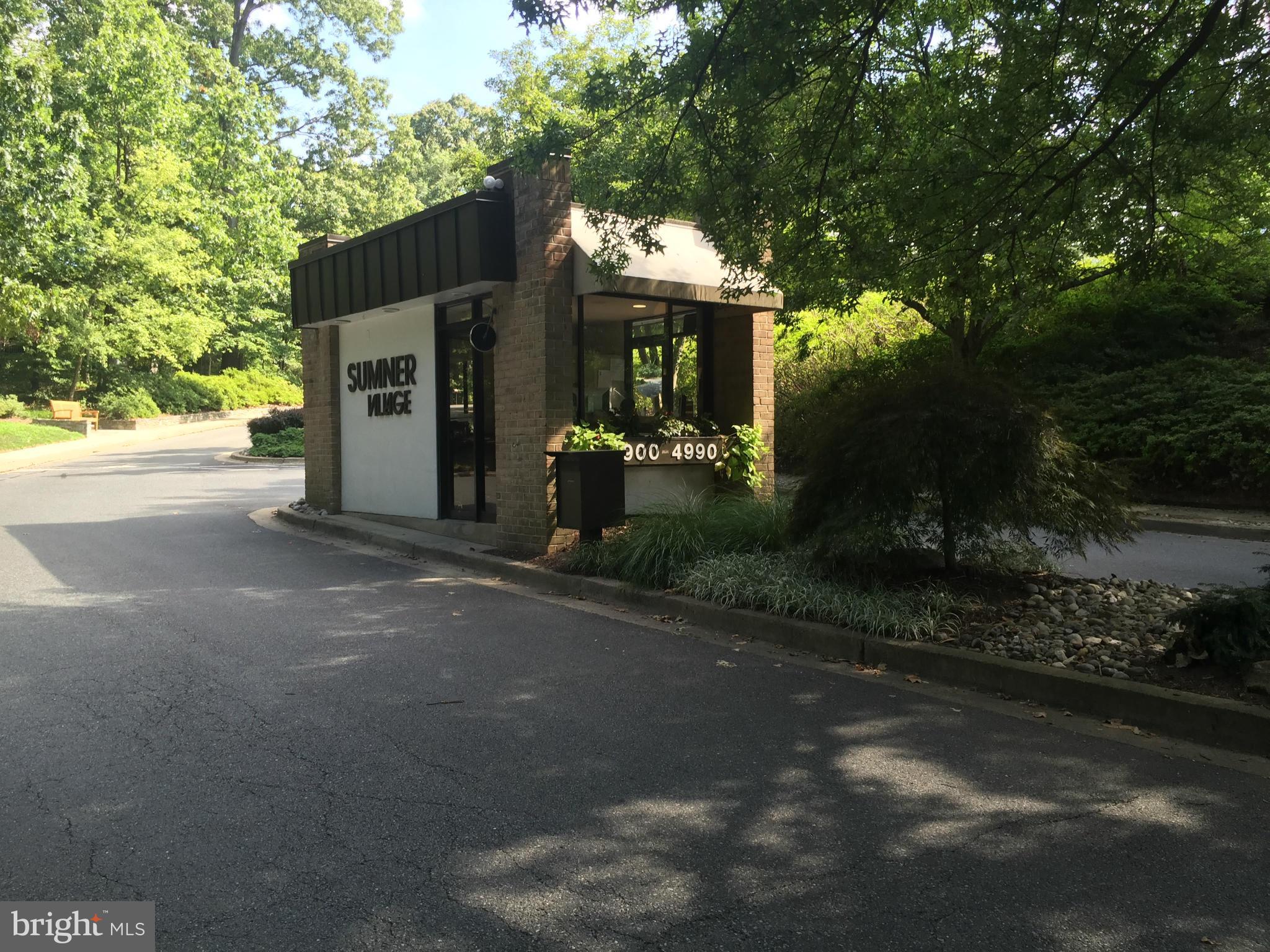 SUMNER VILLAGE - Residential Lease