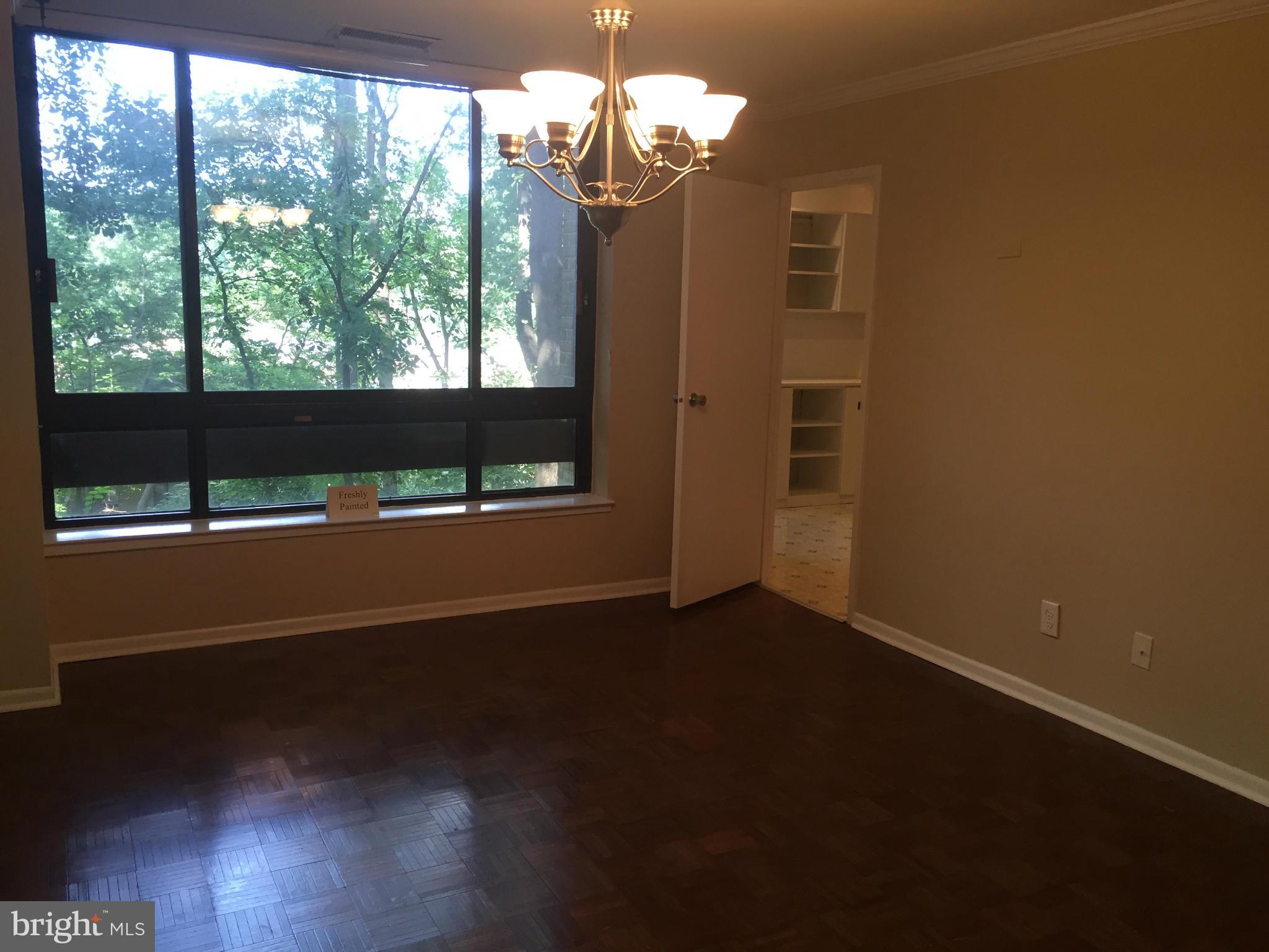 SUMNER VILLAGE - Residential Lease