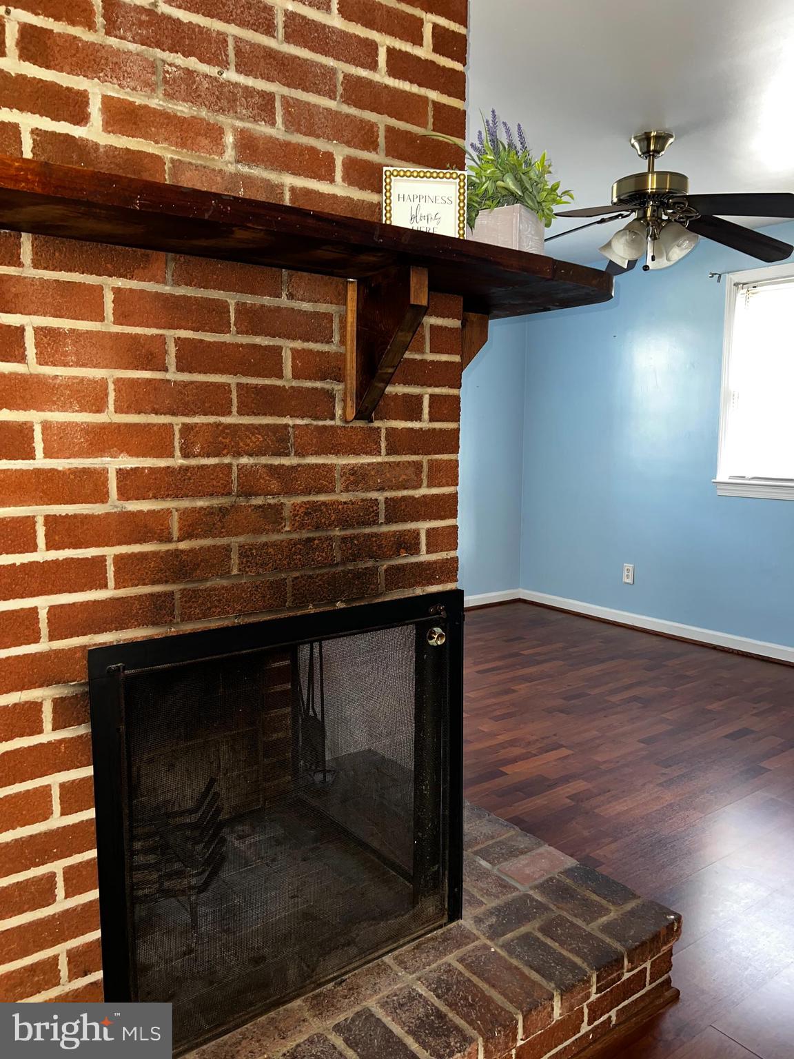 OXON HILL - Residential