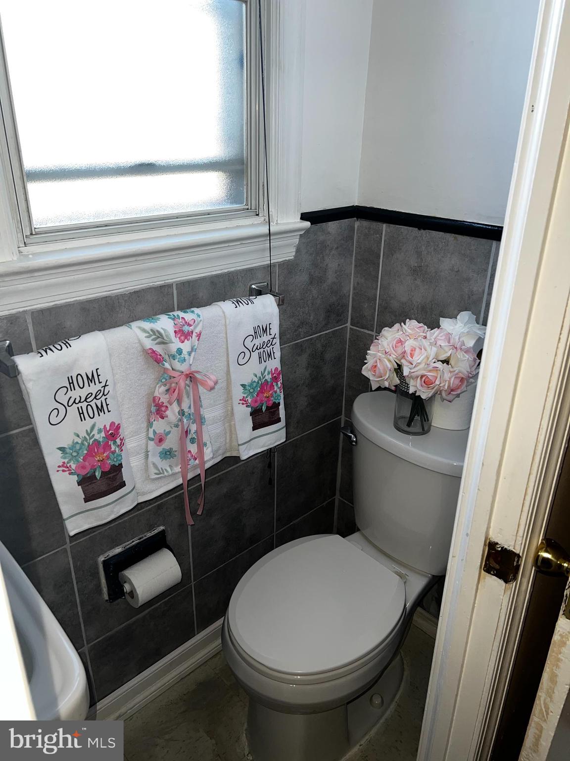 OXON HILL - Residential