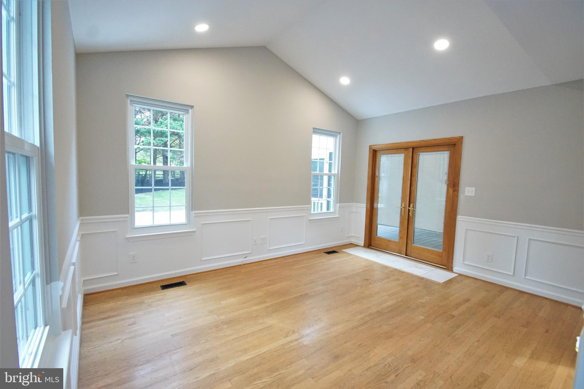 MAJORS CHOICE - Residential