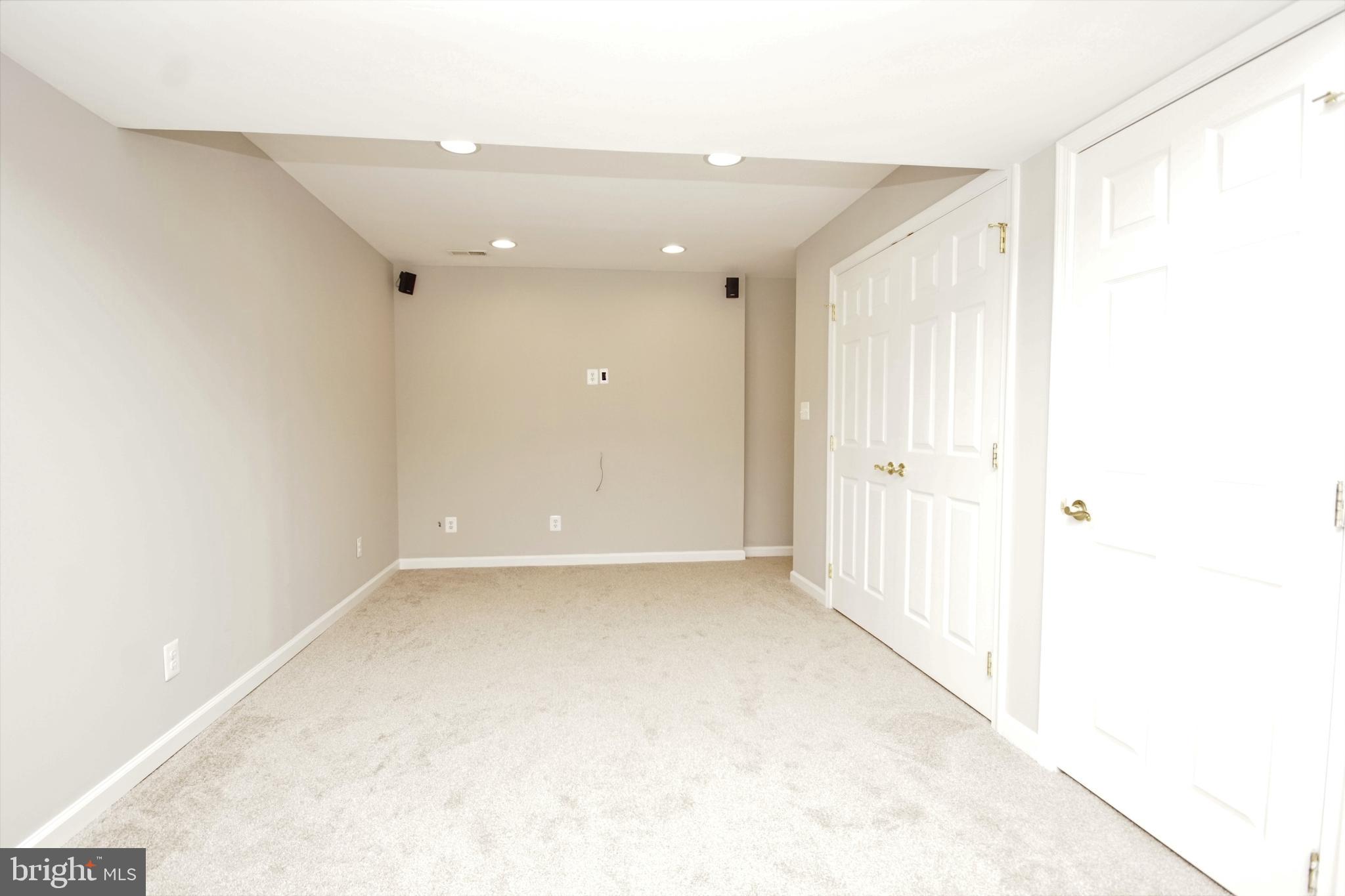 MAJORS CHOICE - Residential