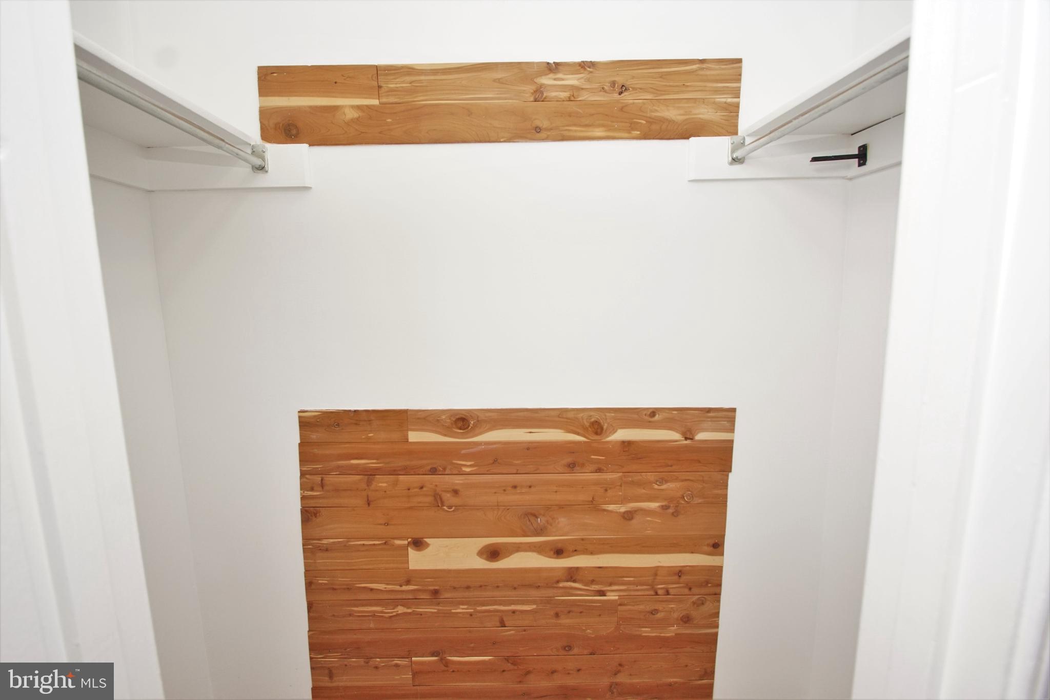 MAJORS CHOICE - Residential