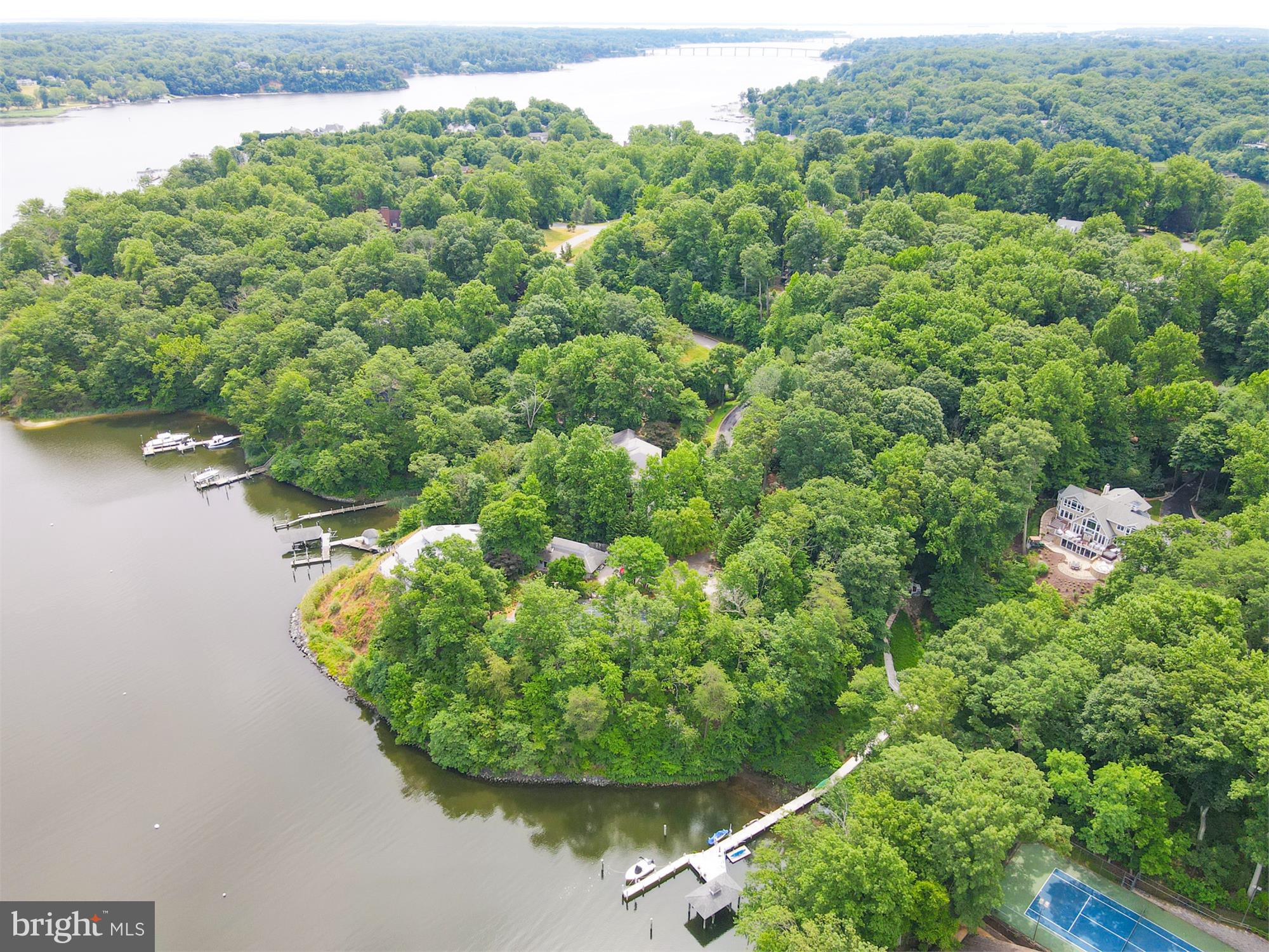 DOWNS ON THE SEVERN - Residential
