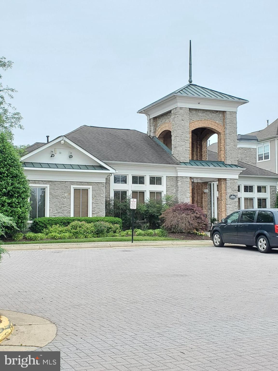 PARKSIDE AT ASHBURN - Residential