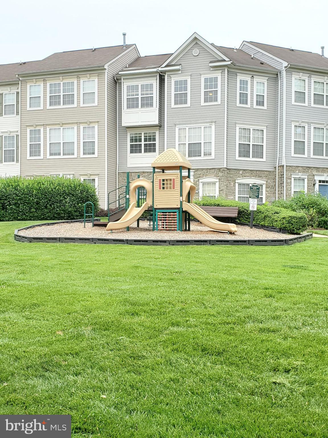 PARKSIDE AT ASHBURN - Residential