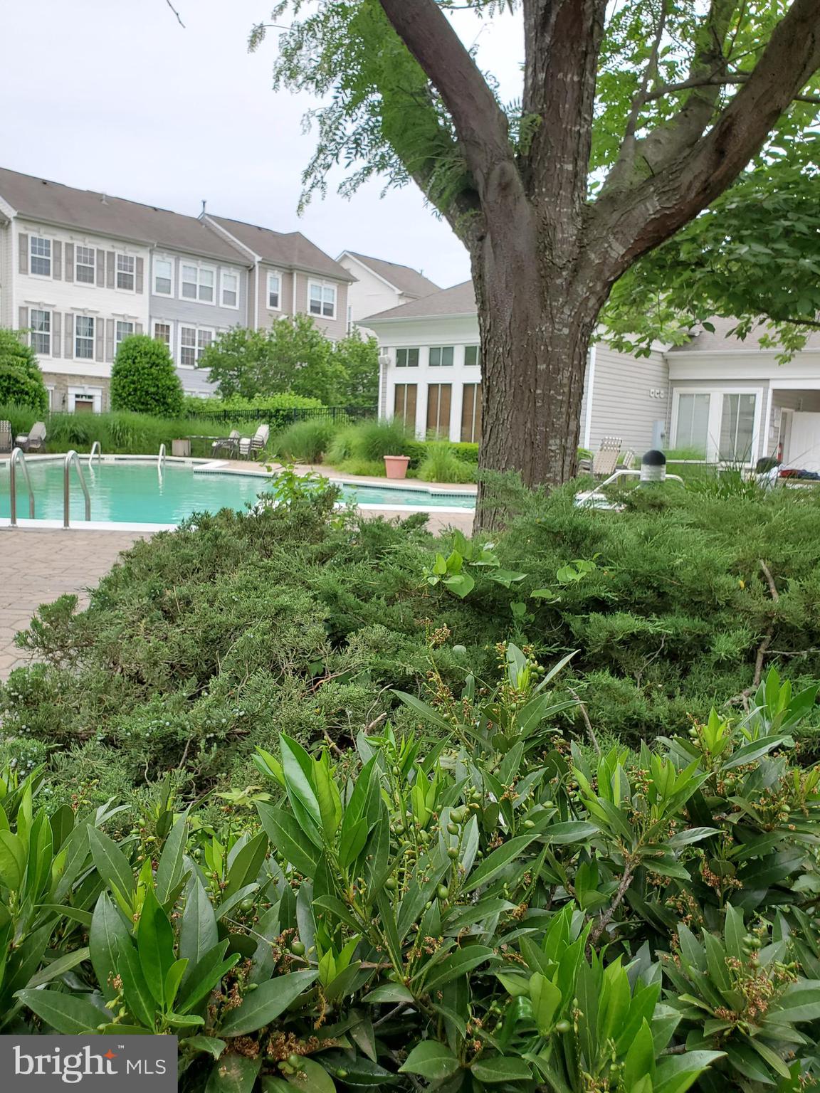 PARKSIDE AT ASHBURN - Residential