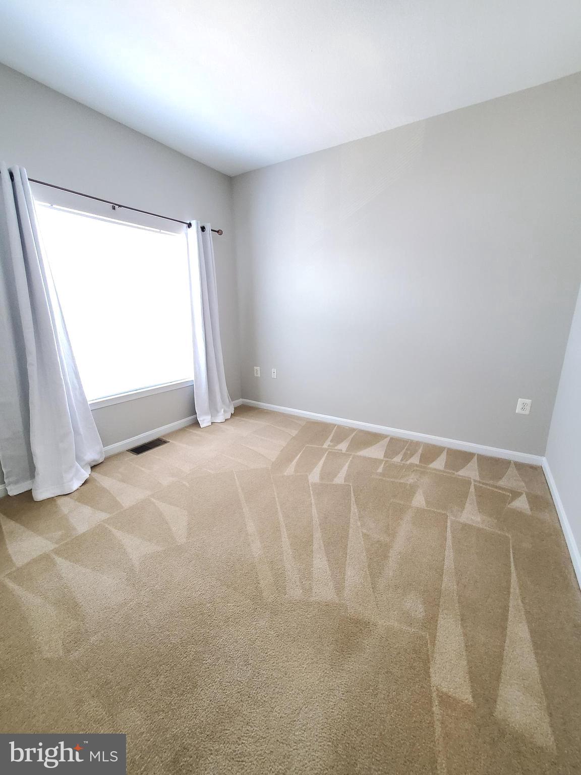 PARKSIDE AT ASHBURN - Residential