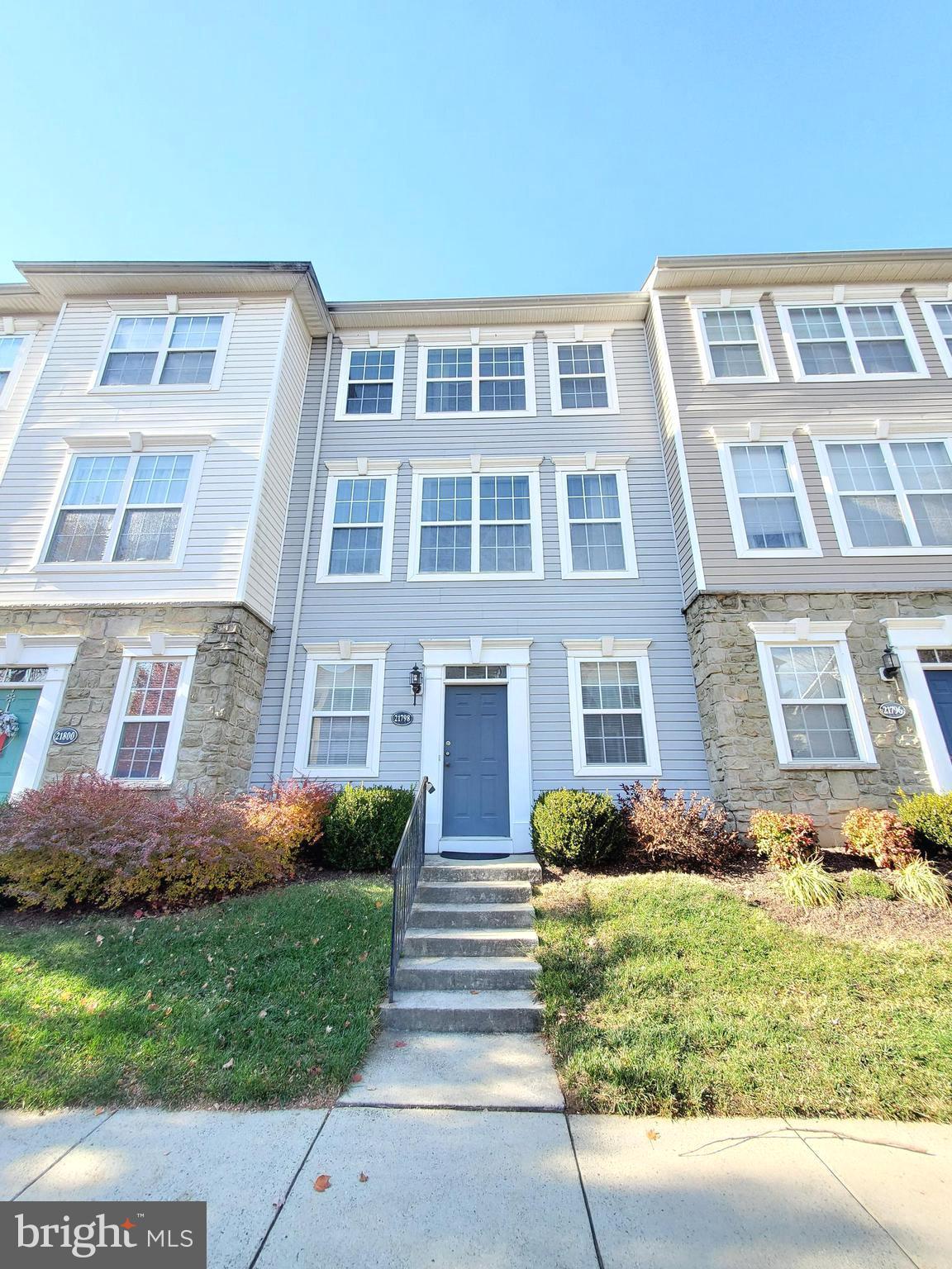 PARKSIDE AT ASHBURN - Residential