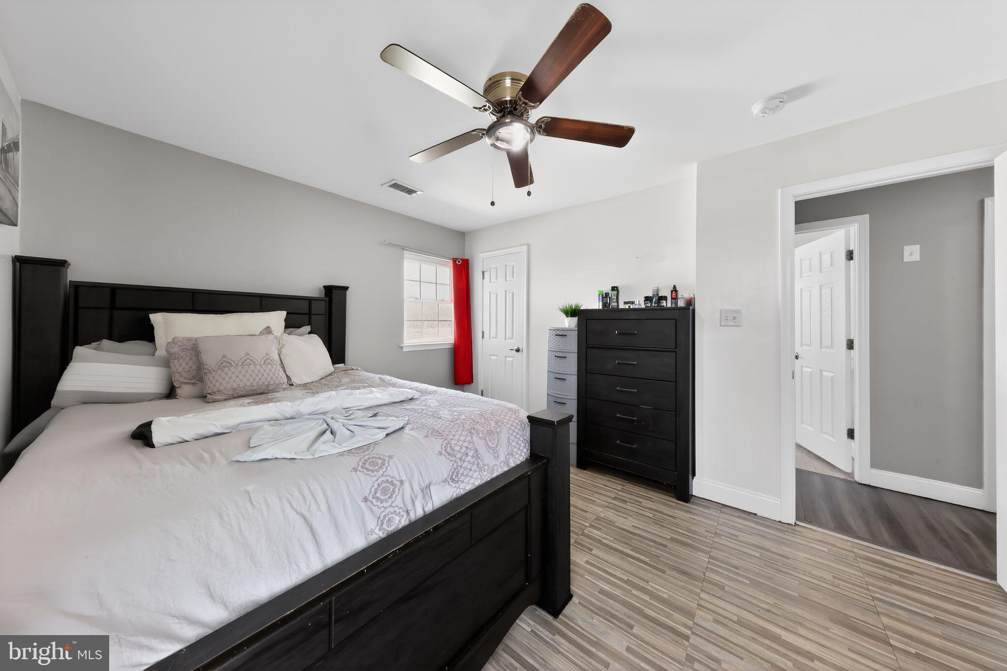 OVERVIEW GARDENS - Residential