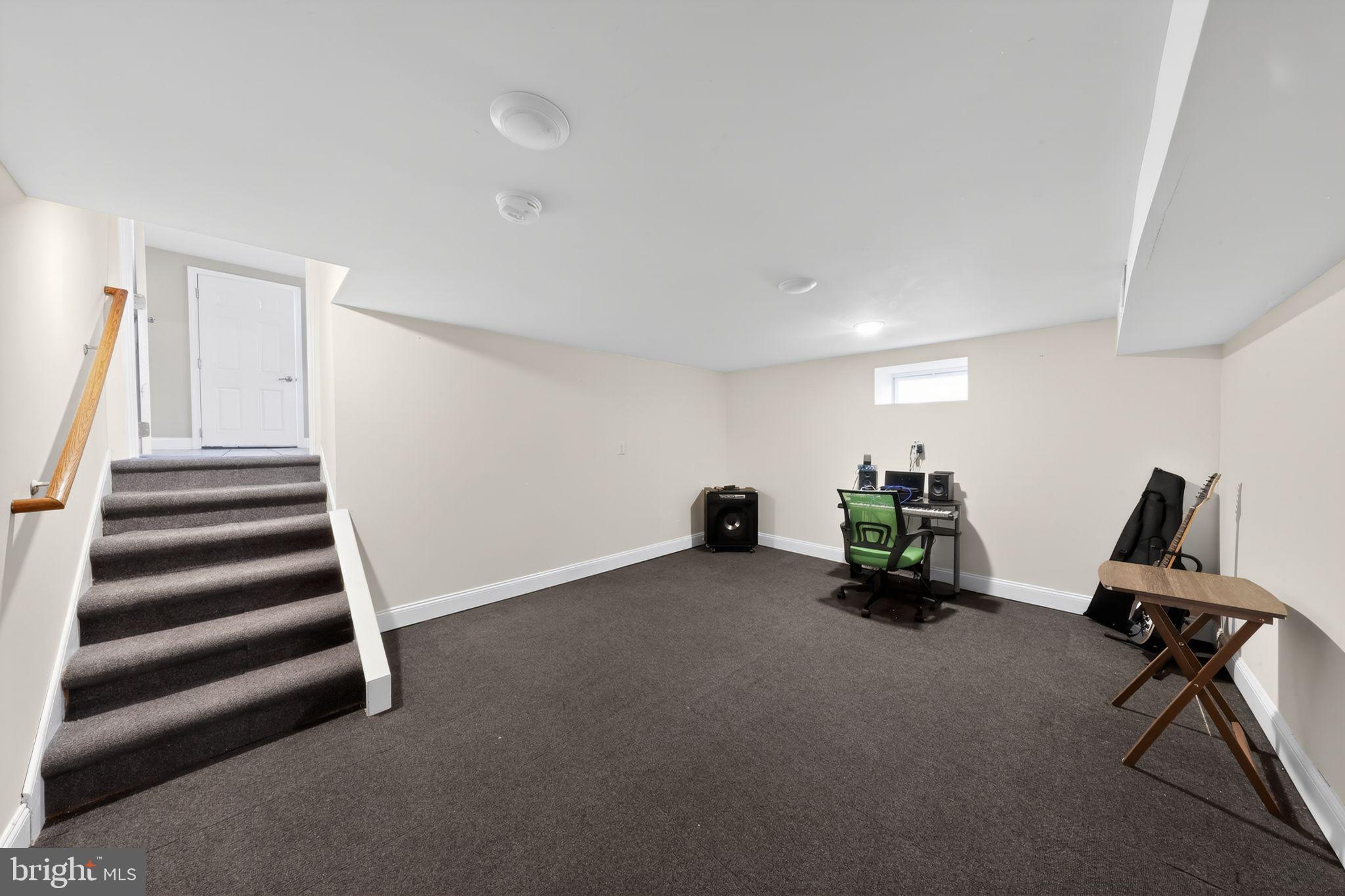 OVERVIEW GARDENS - Residential