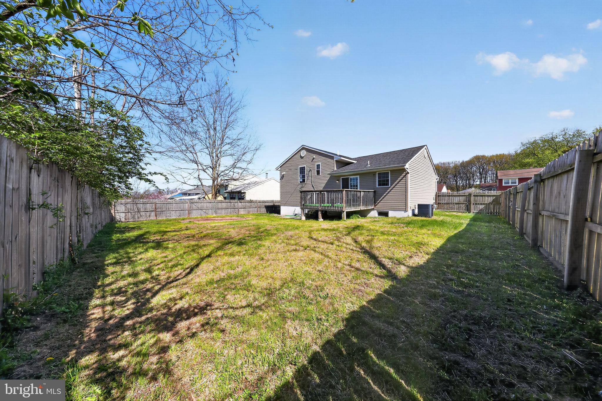 OVERVIEW GARDENS - Residential