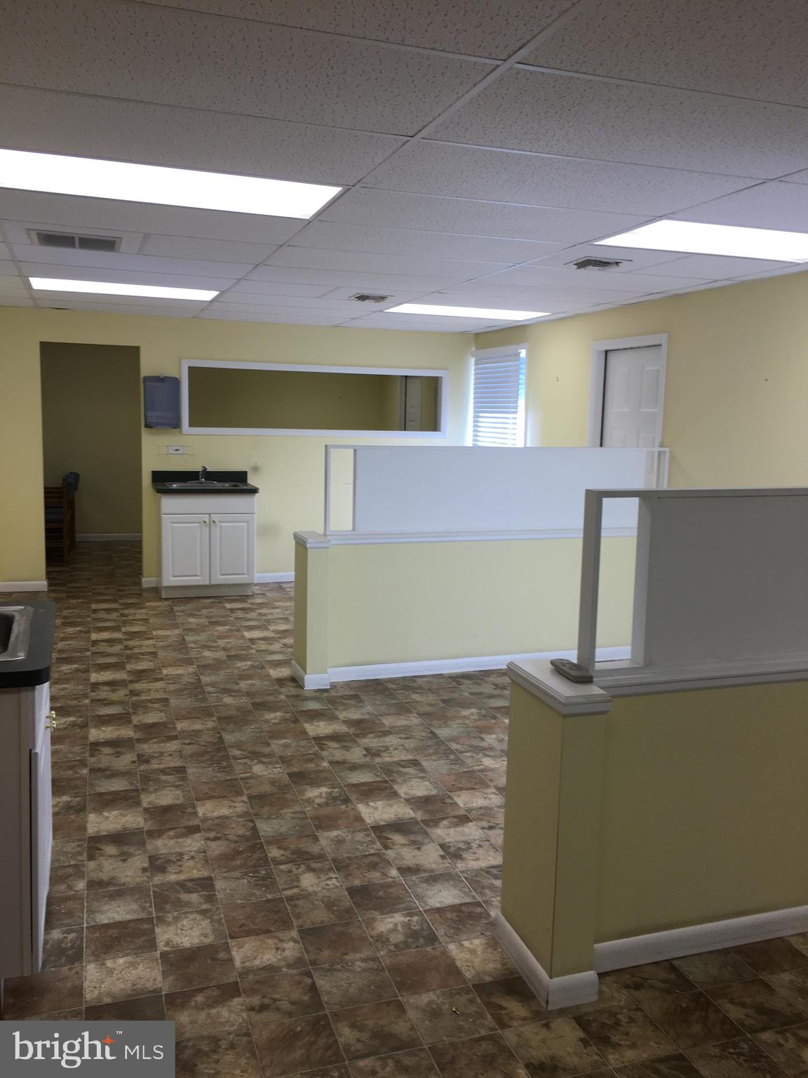 GARNET VALLEY WOODS - Commercial Lease