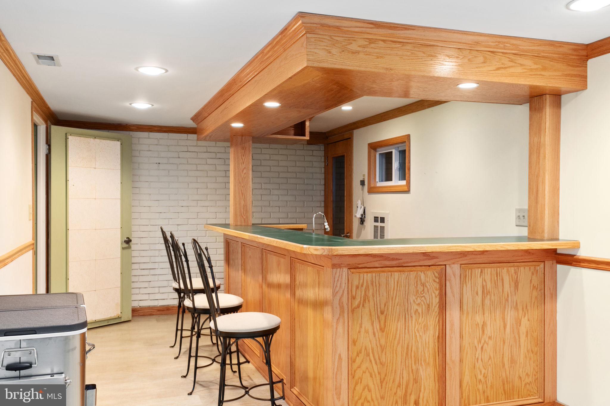 HOLLIN GLEN - Residential