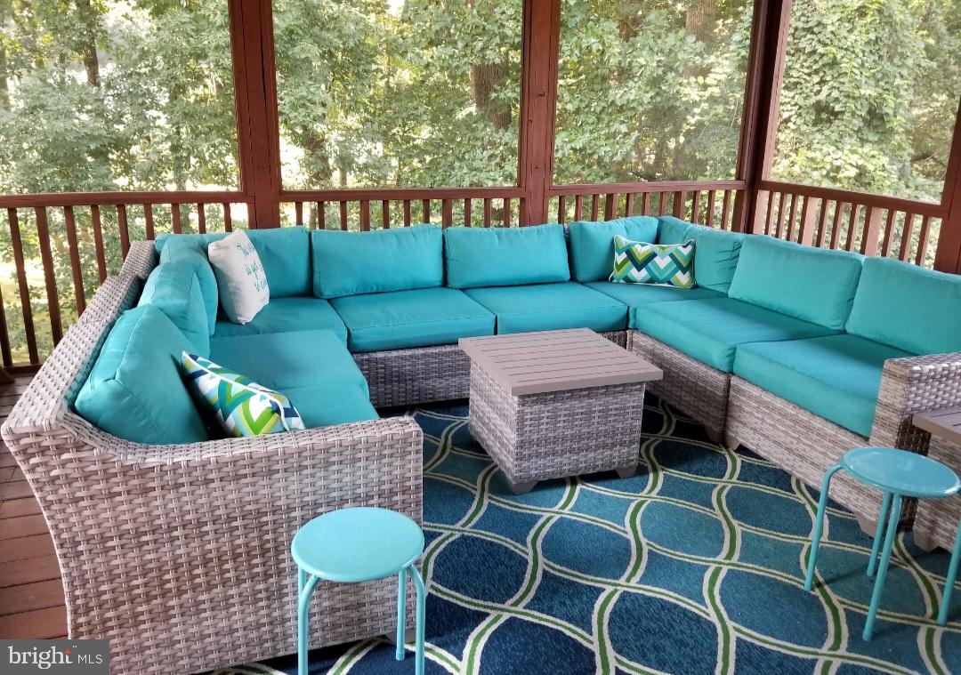 WOOD CREEK - Residential