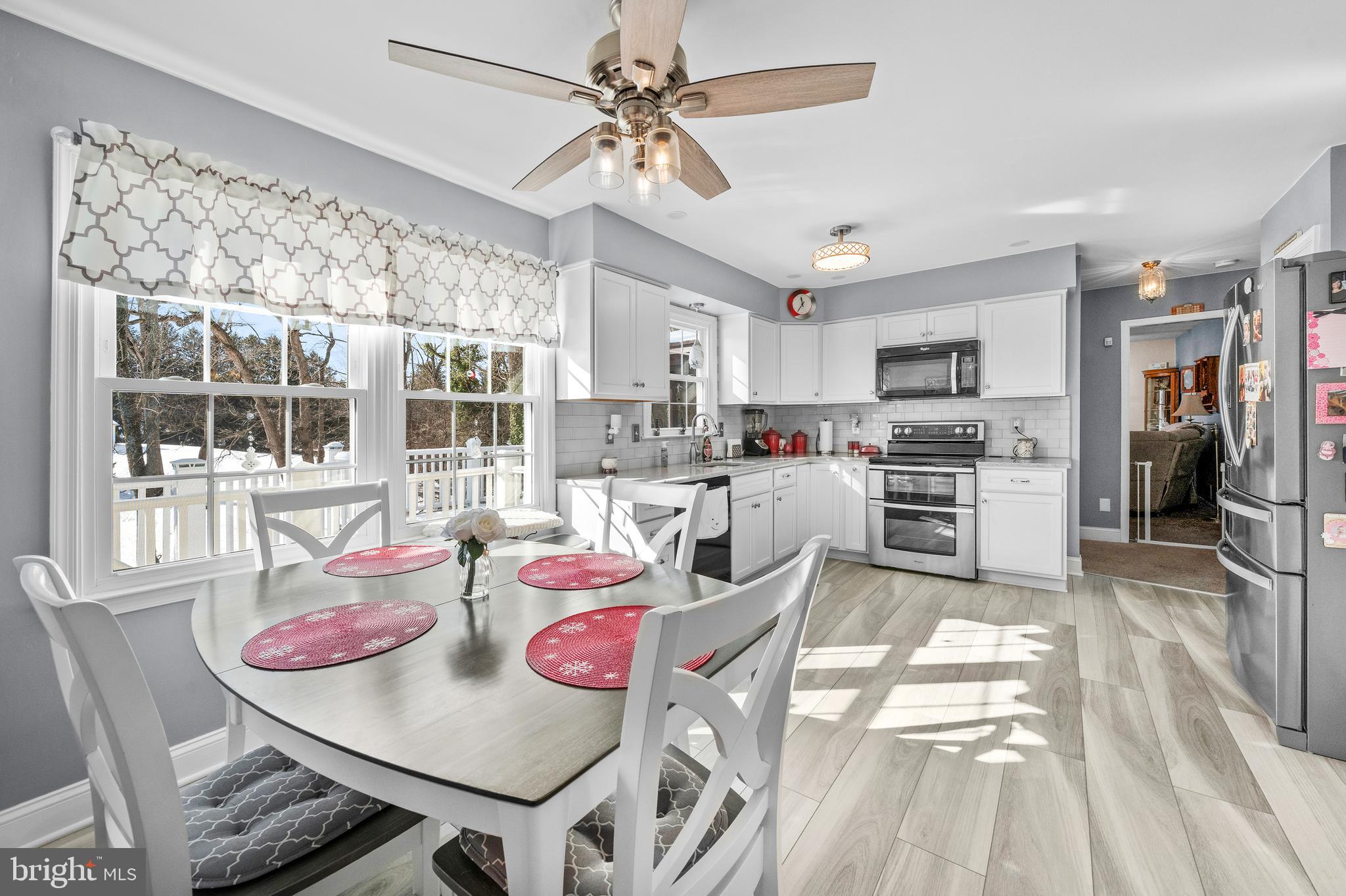 WOOD CREEK - Residential