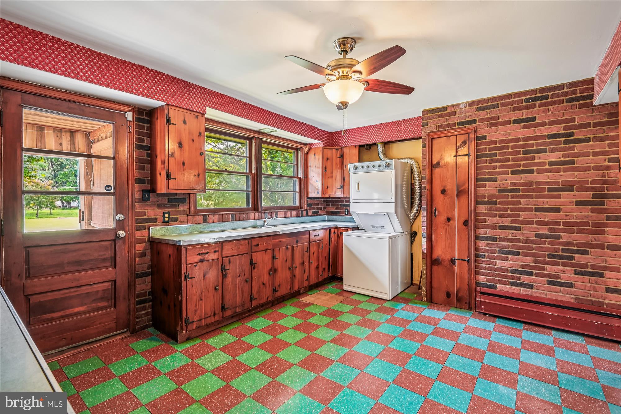 BEECHWOOD ON THE BURLEY - Residential