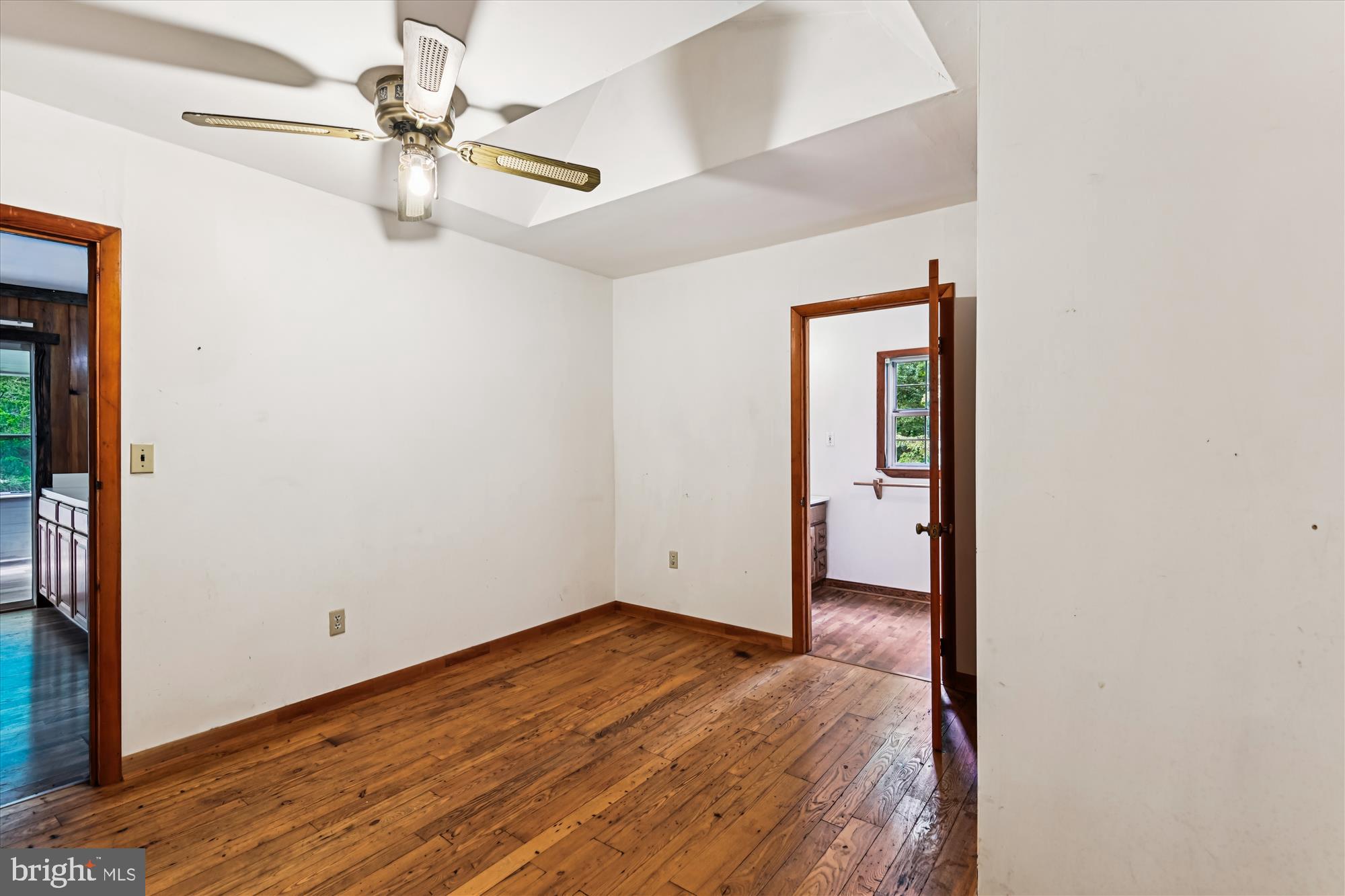BEECHWOOD ON THE BURLEY - Residential