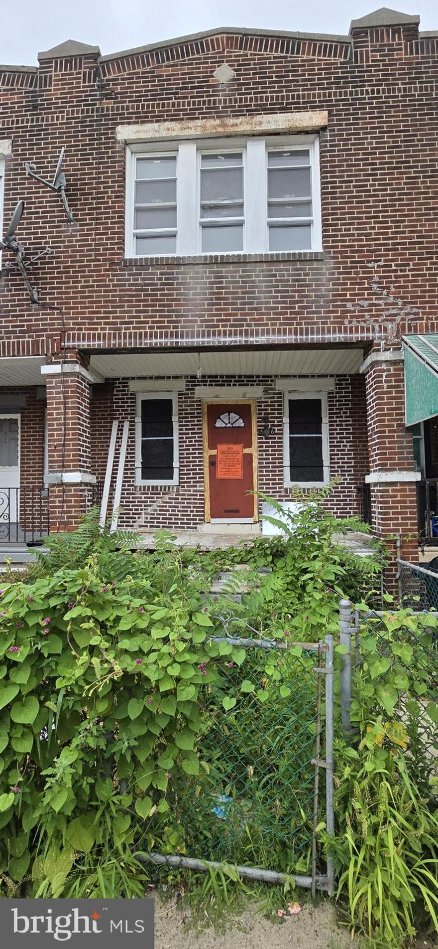 Investment Opportunity in Frankford. Priced to Sell, with ARV at $200K+ this is a no brainer. Project is 65% complete! Clean-out, Electrical, Plumbing, Drywall already completed,  bring your imagination and finishing crew and restore this property to its glory. Great for a fix-n-flip or add to your portfolio as a buy and hold as a cash flowing rental unit. Finish and then refinance out the equity and begin again! Property offered as is, Cash Only, no hard money, no wholesalers.