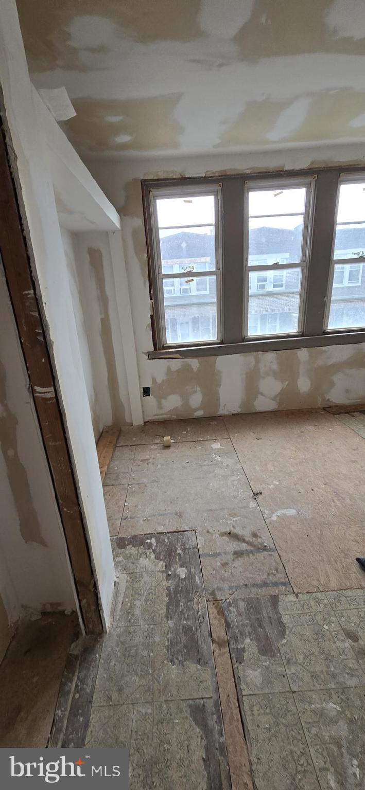 FRANKFORD - Residential