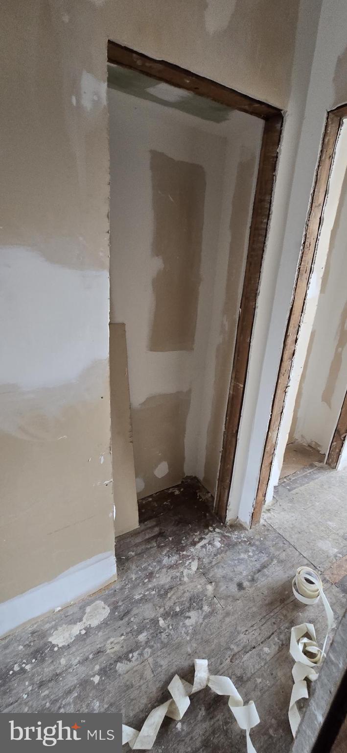 FRANKFORD - Residential