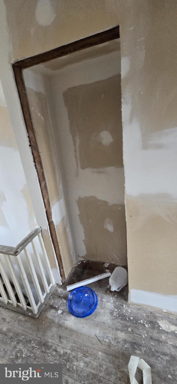 FRANKFORD - Residential