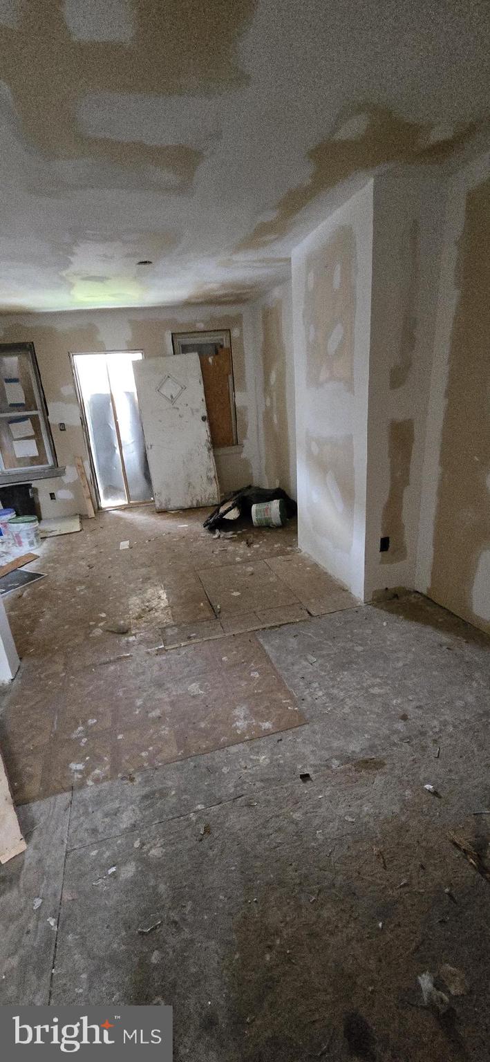 FRANKFORD - Residential