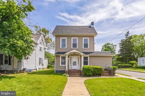 Homes For Rent - 128 W Broad Street #UNIT 2<br/> PAULSBORO, NJ 08066