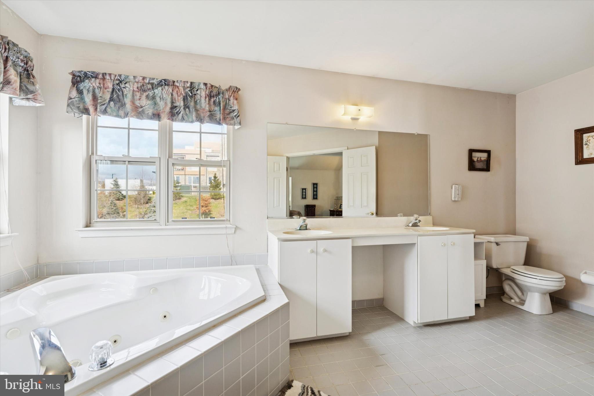 BALLANTRAE - Residential