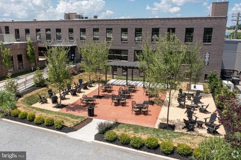 Photo of 1 N Haven Street #101, BALTIMORE, MD 21224 (MLS # MDBA2178970)