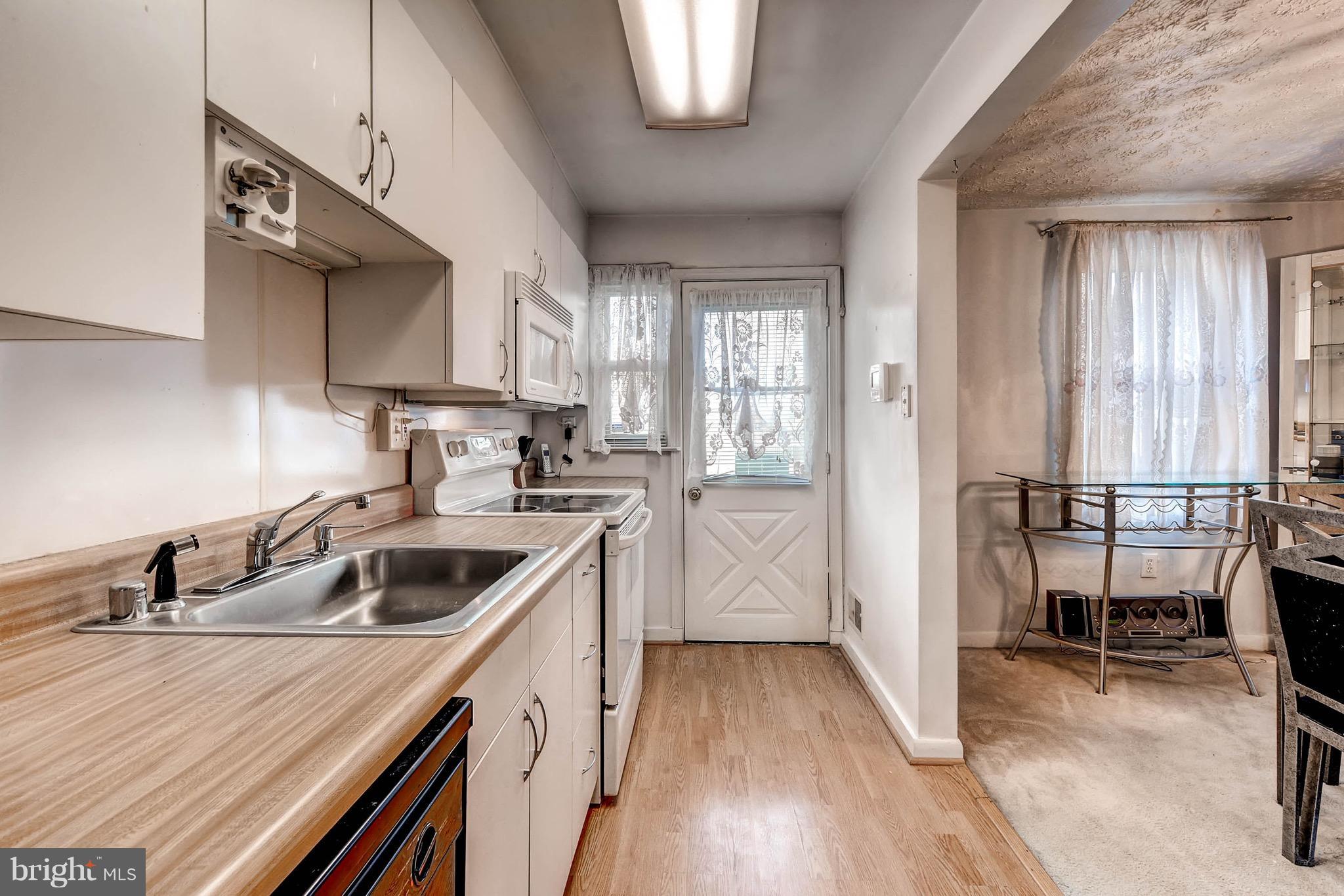 NORTH POINT VILLAGE - Residential