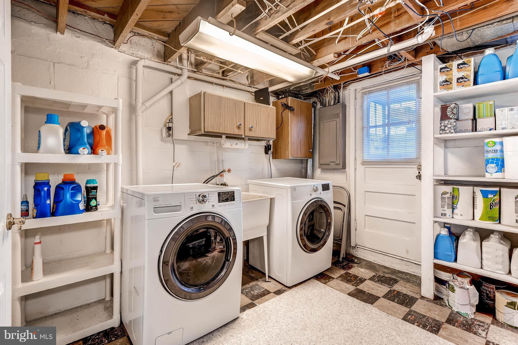 NORTH POINT VILLAGE - Residential