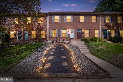 MLS: DENC2110702