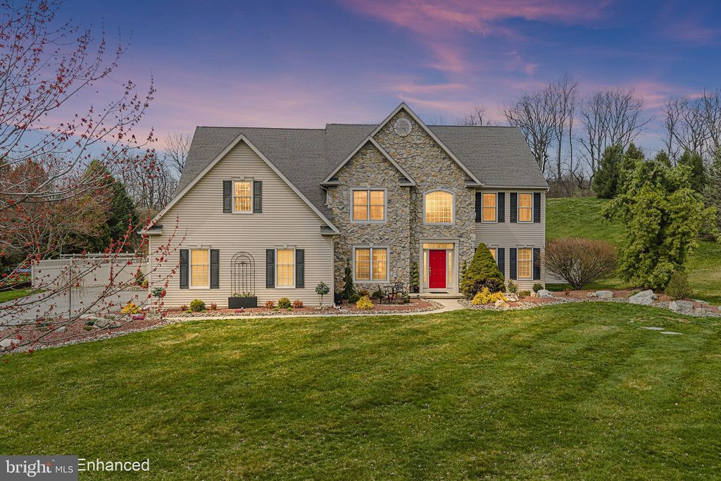Photo of 3862 Crestview Court, NEW TRIPOLI, PA 18066 (MLS # PALH2015014)