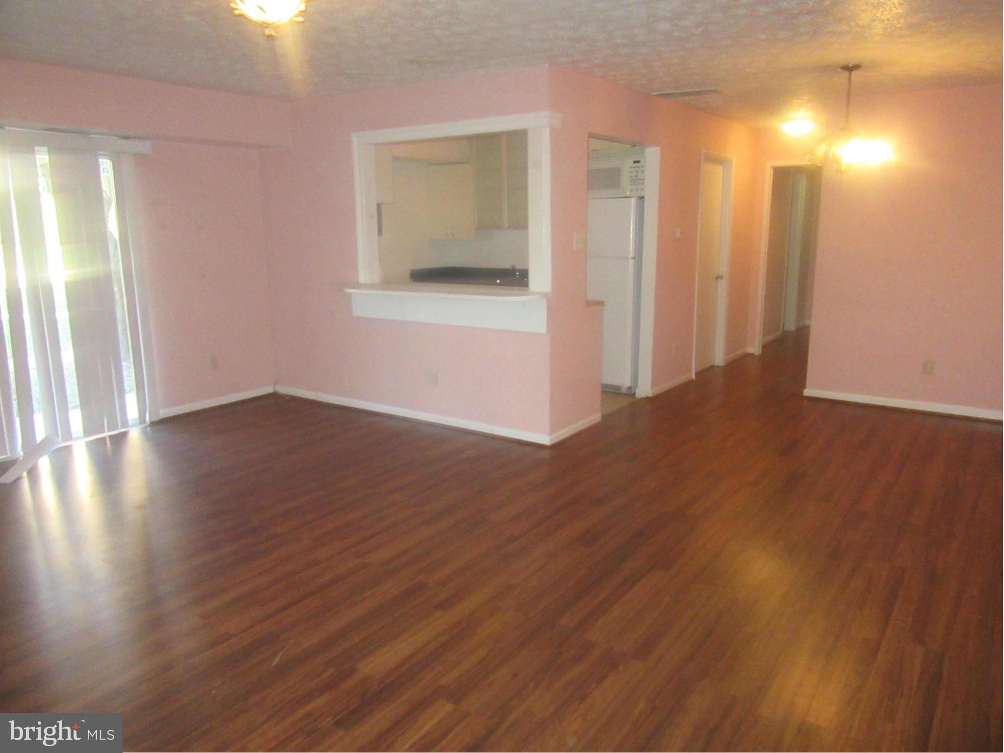 COLCHESTER TOWNE - Residential Lease